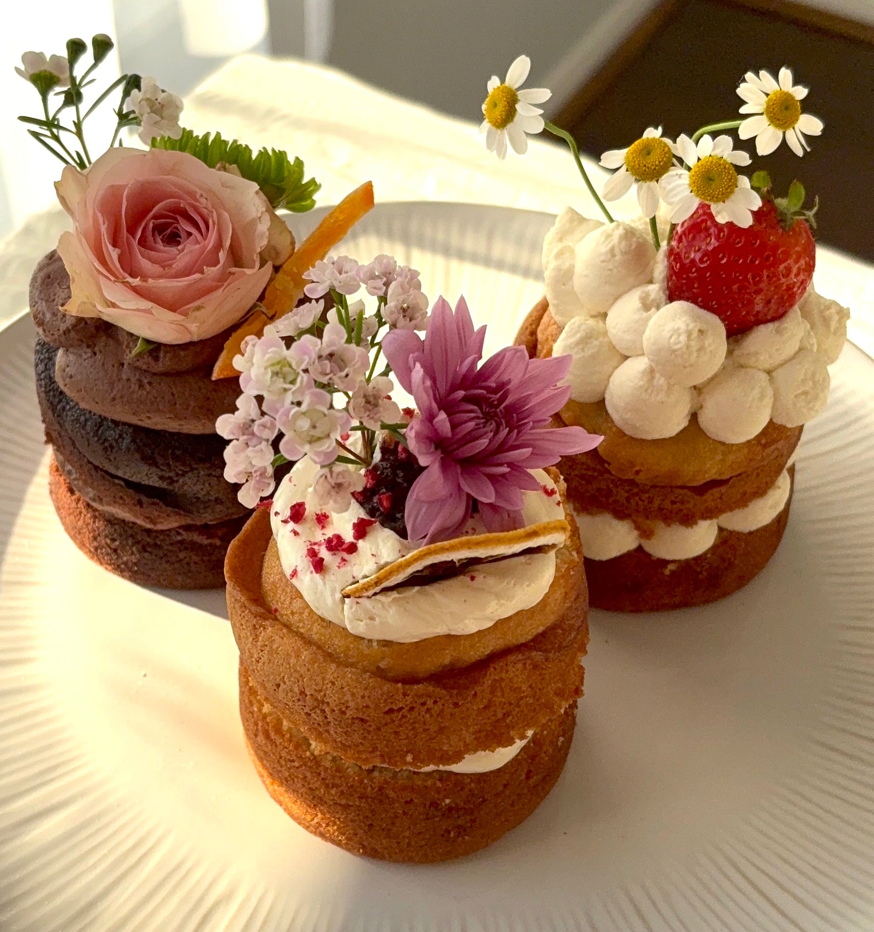 Berry Mini Cake with Blackberry Jam and Vanilla Swiss Meringue Buttercream